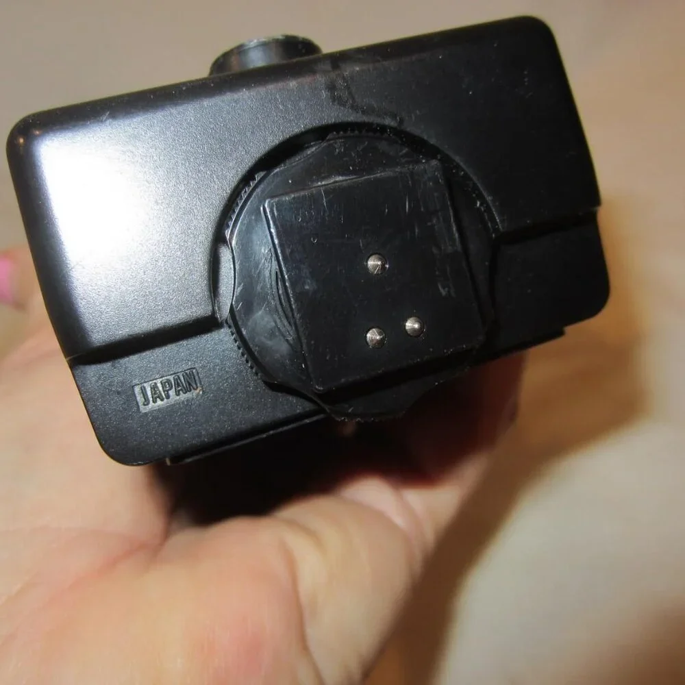 VIVITAR Zoom Thyristor 3500 Dedicated Electronic Flash